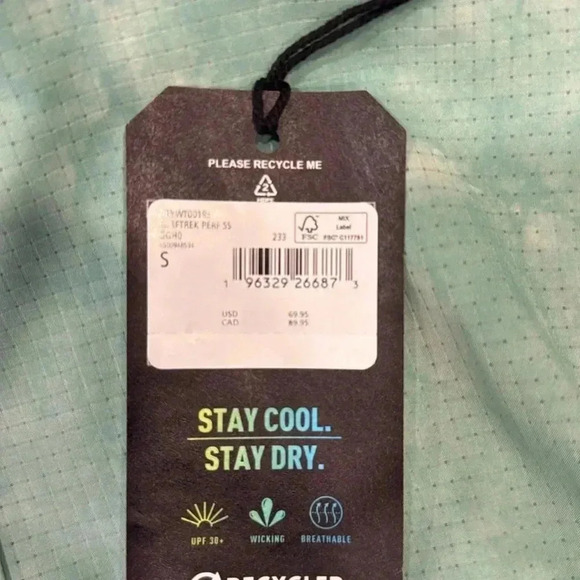 Billabong Surftrek Perf Short Sleeve Button Up - Sizes Small and Medium - Picture 5 of 5